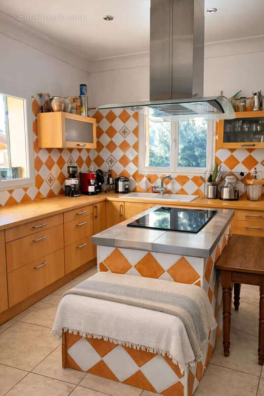 Maison à LA BASTIDONNE