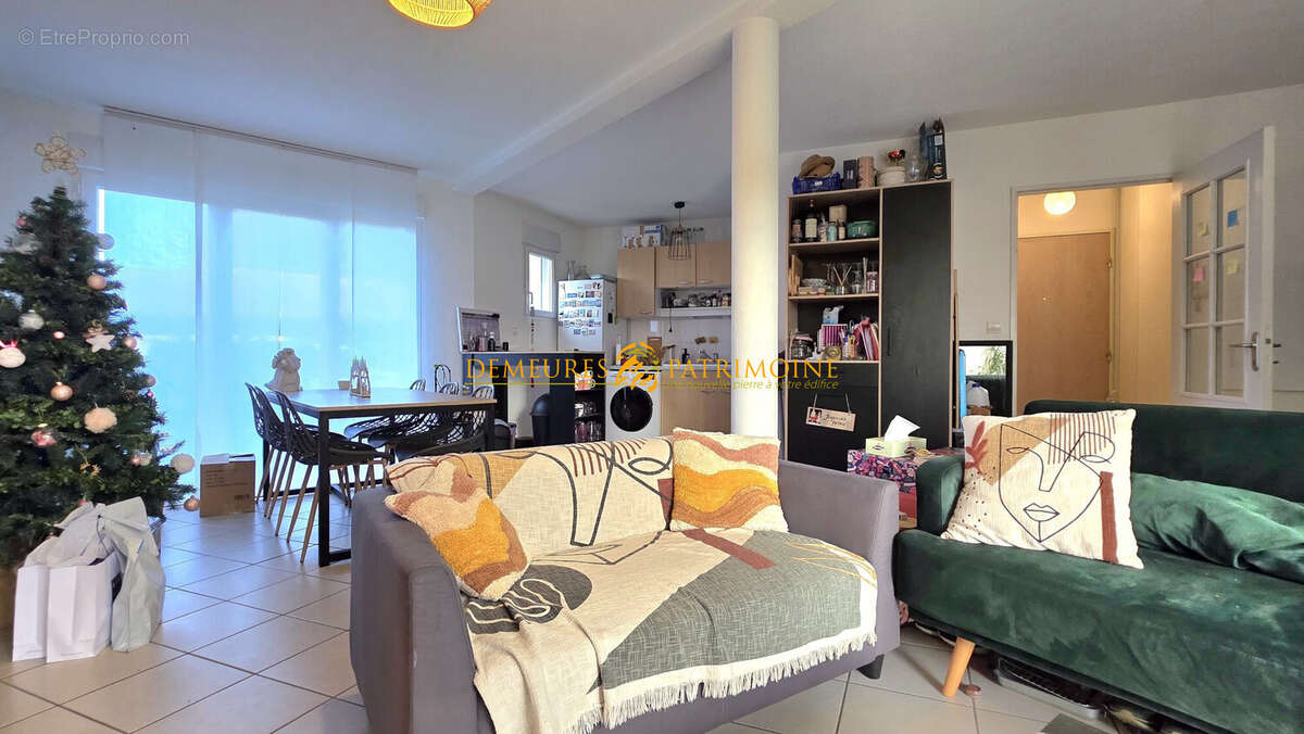 Appartement à SAINT-YRIEIX-SUR-CHARENTE
