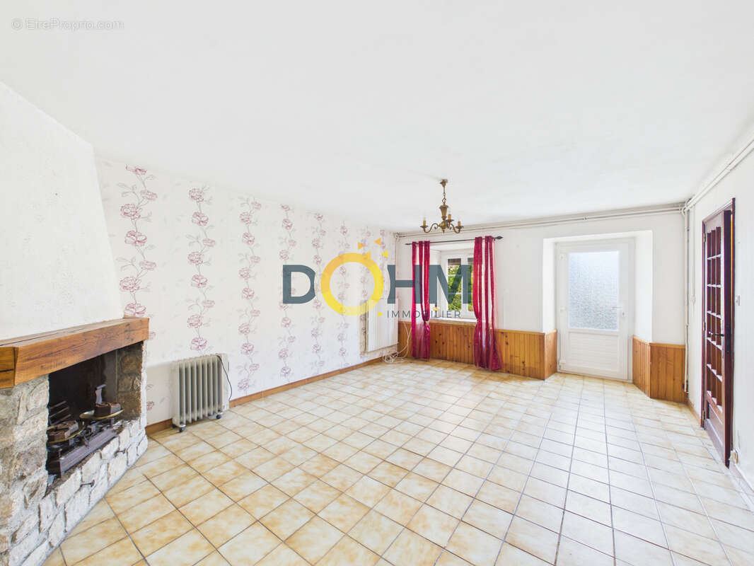 Maison de village 110m2 avec cour et dépendances - photo 6