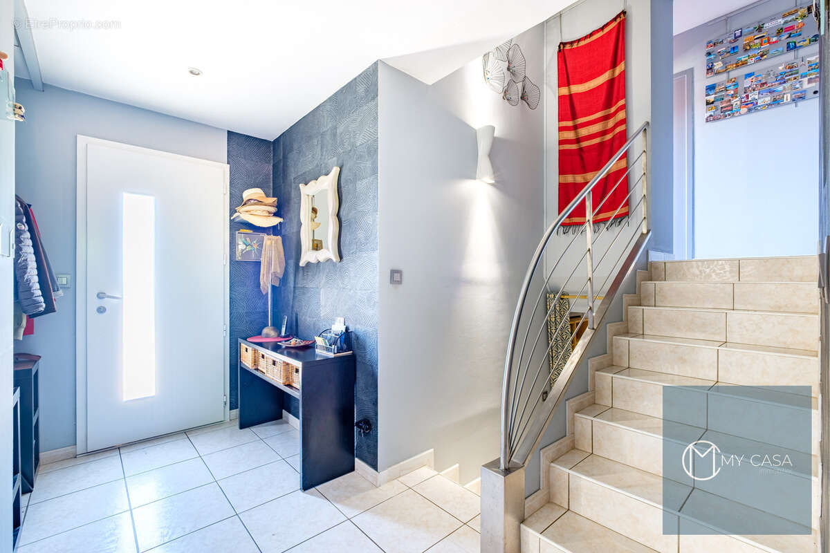 Maison à RILLIEUX-LA-PAPE