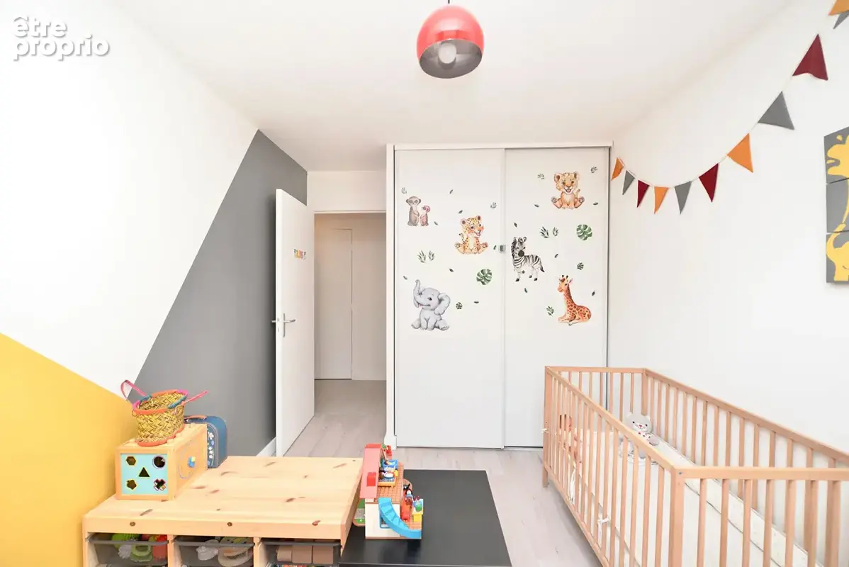 Appartement familial 4 pièces de 85 m² avec balcon et 2 places de stationnement en sous-sol - Borderouge - photo 6