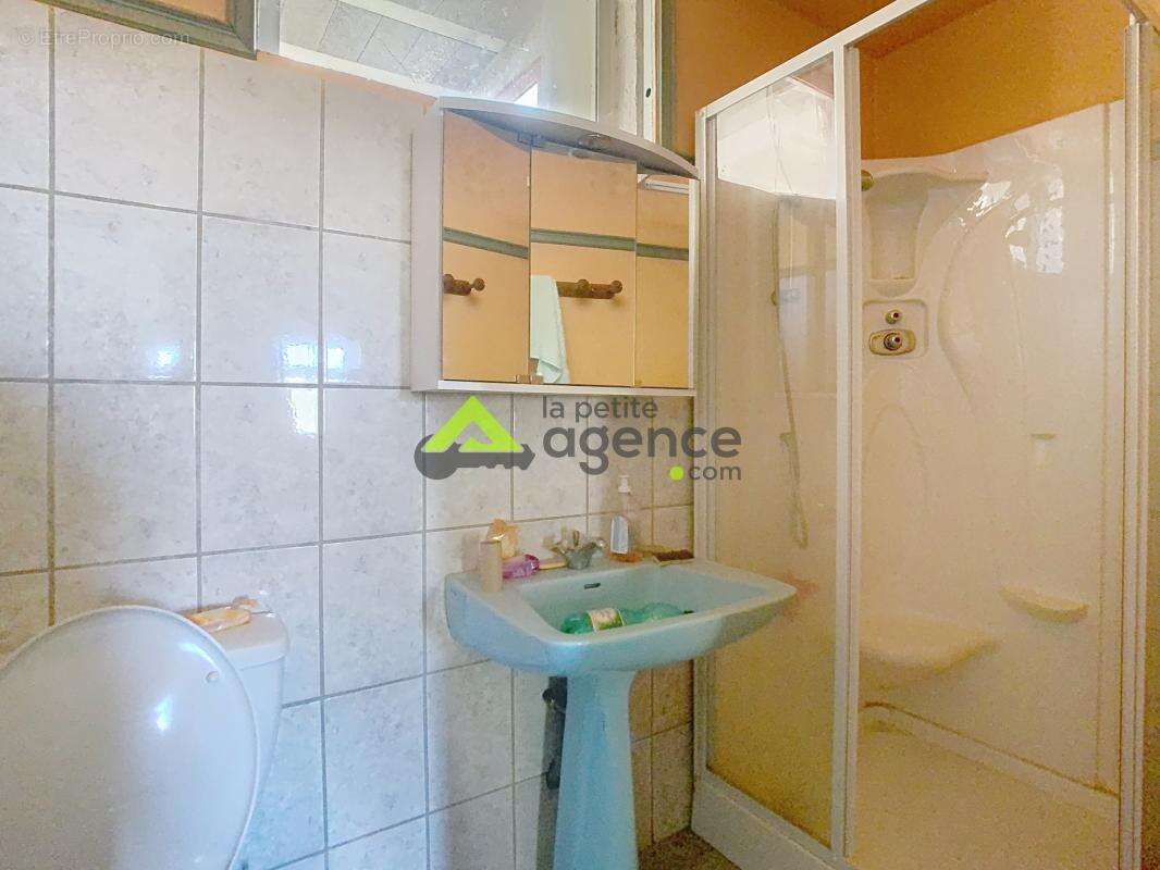 Maison à CHENERAILLES