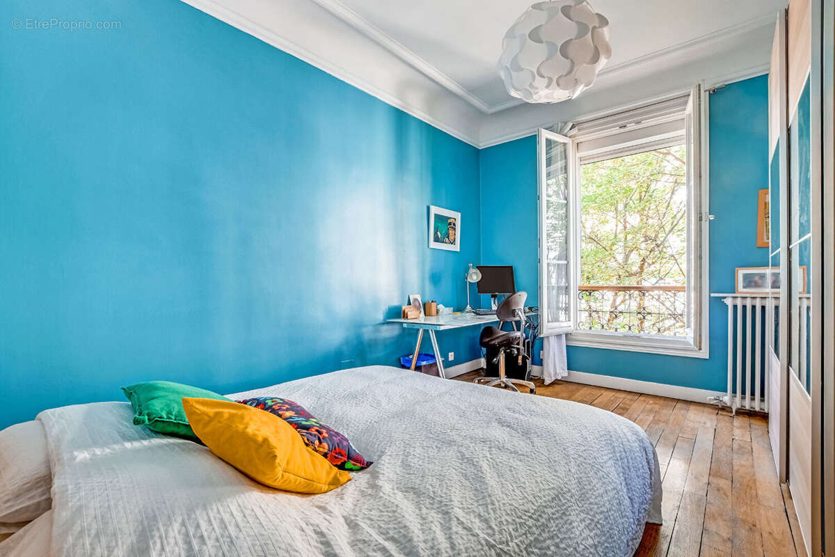 Appartement à PARIS-19E