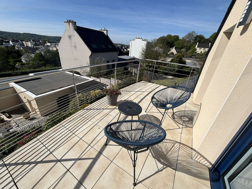 Maison à LE RELECQ-KERHUON