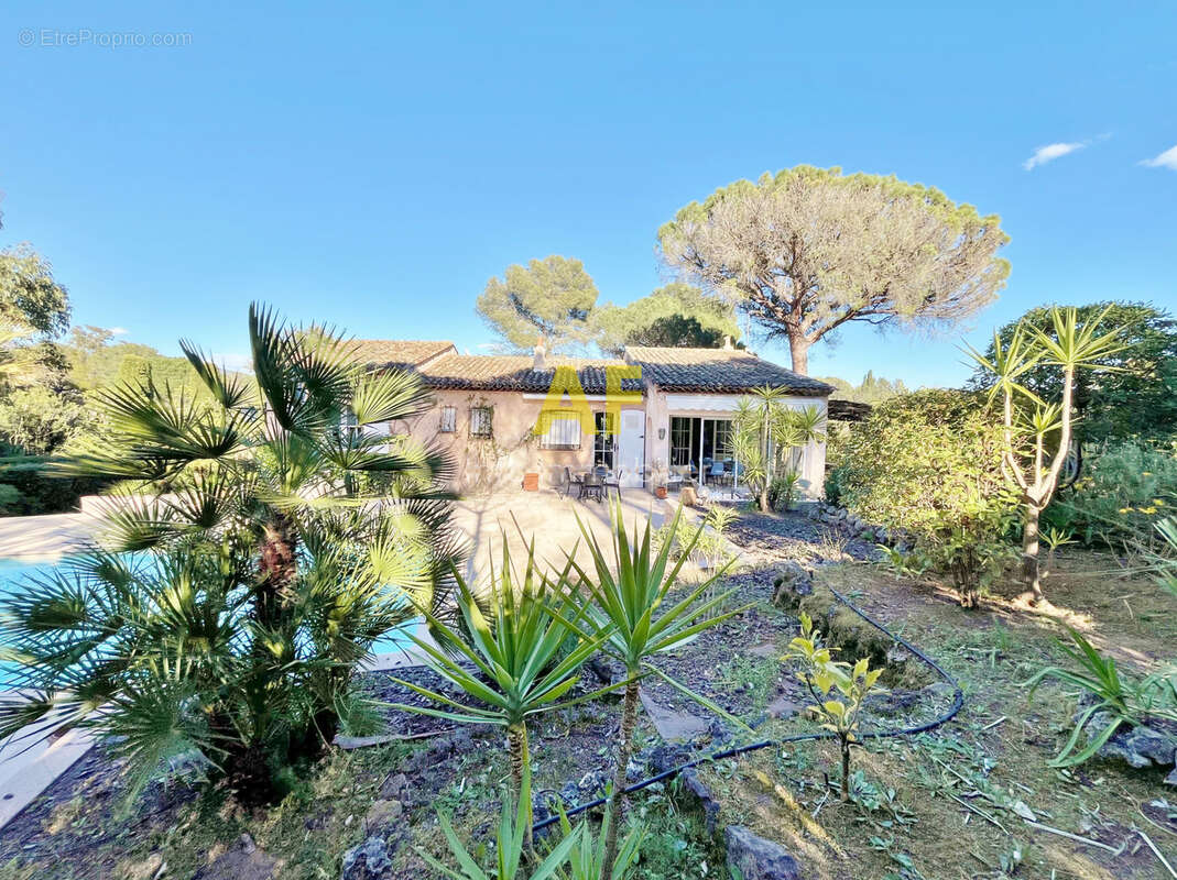 Maison à SAINT-RAPHAEL