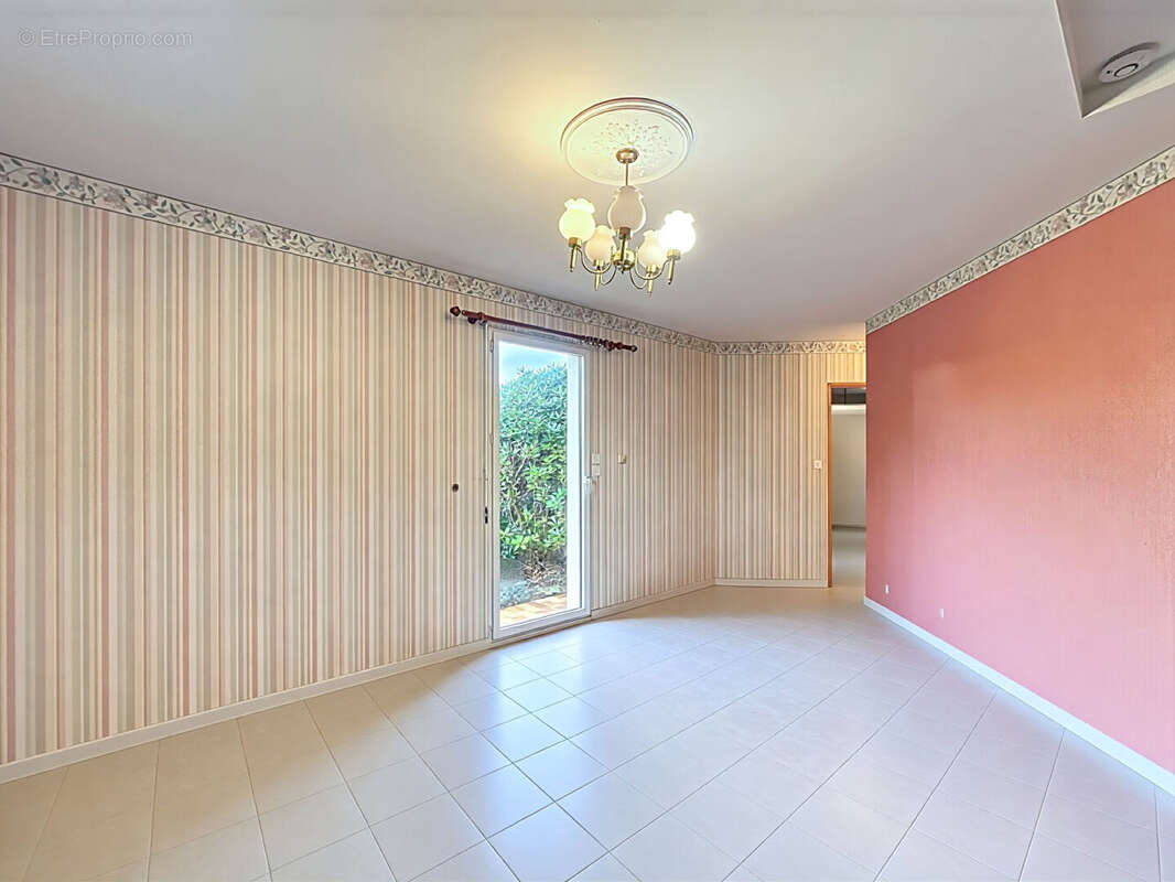 Maison à PLOULEC&#039;H