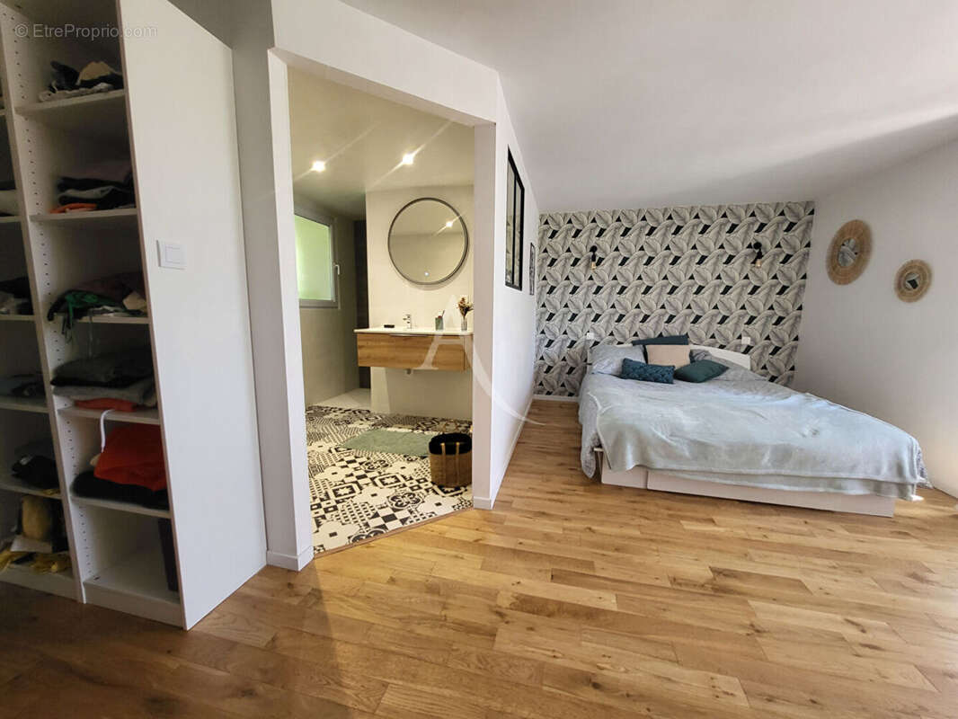 Maison à LE POIRE-SUR-VIE