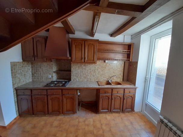 Maison à YZEURES-SUR-CREUSE