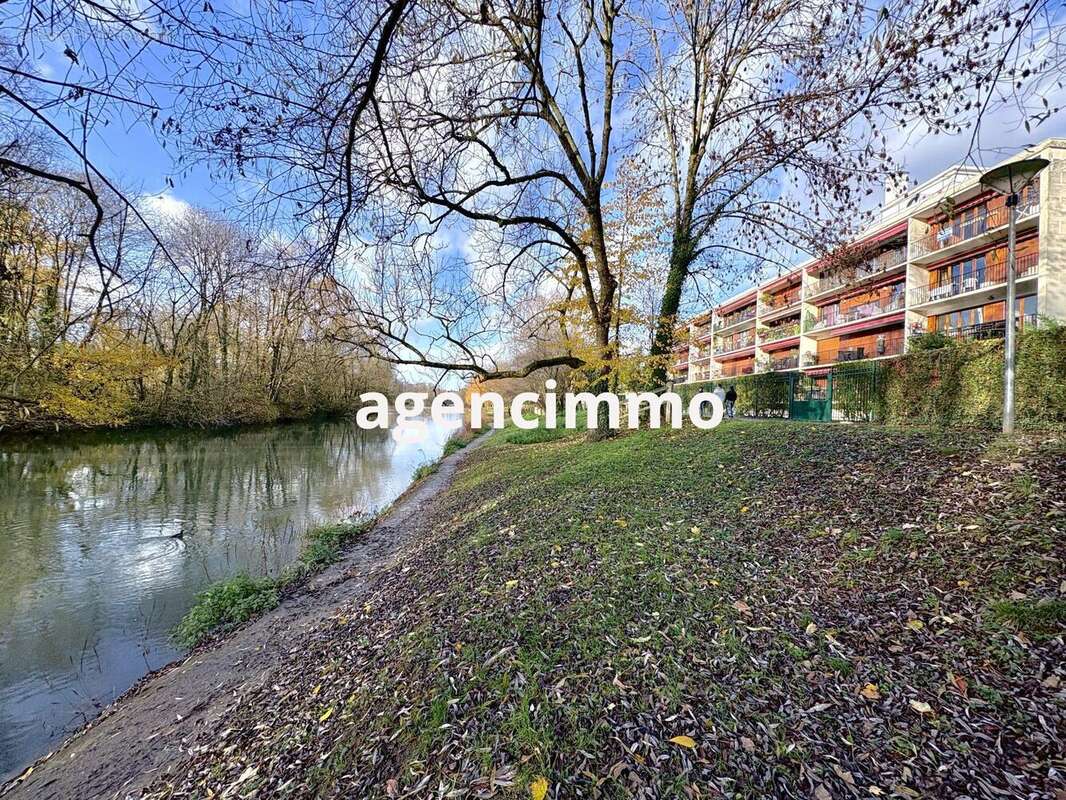 Appartement 61 m² à Champigny-Sur-Marne  - photo 2