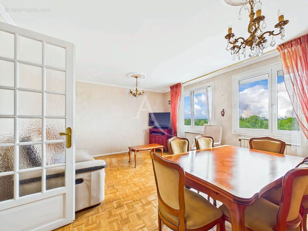 Appartement à CHAMPIGNY-SUR-MARNE