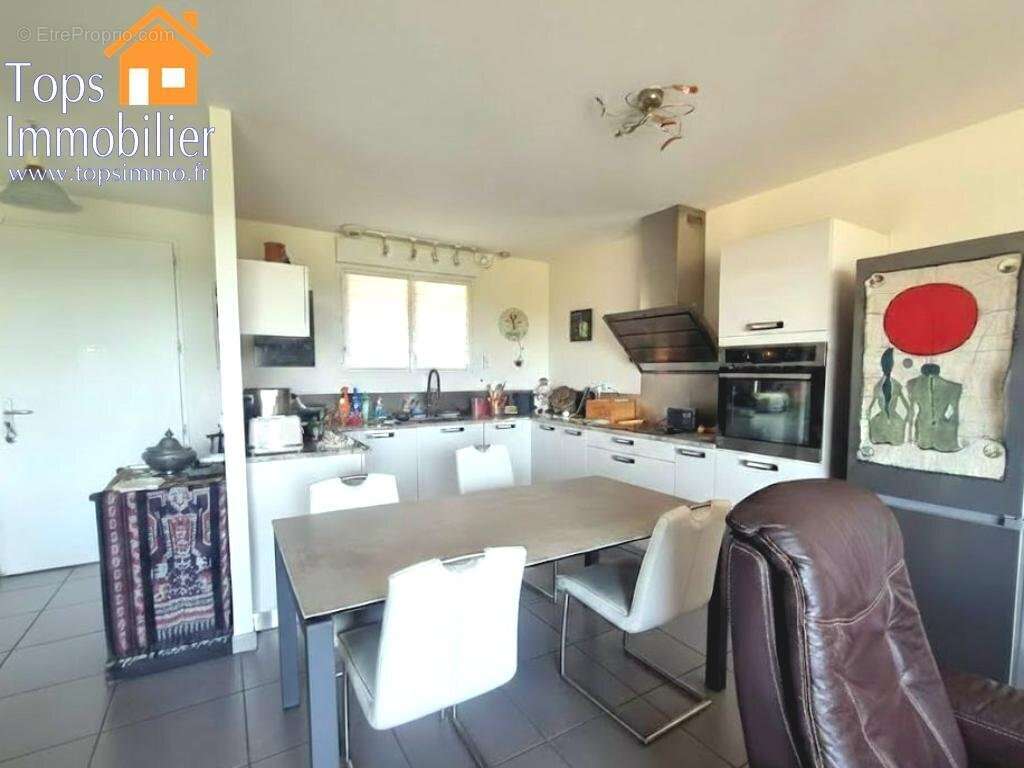 Appartement à VILLEFRANCHE-DE-ROUERGUE