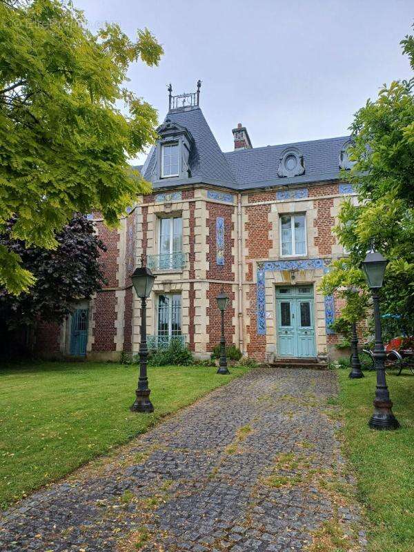 Maison 363 m² à Compiegne  - photo 2