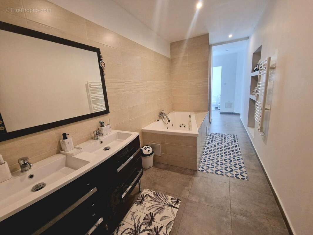 Photo 9 - Maison à NIMES