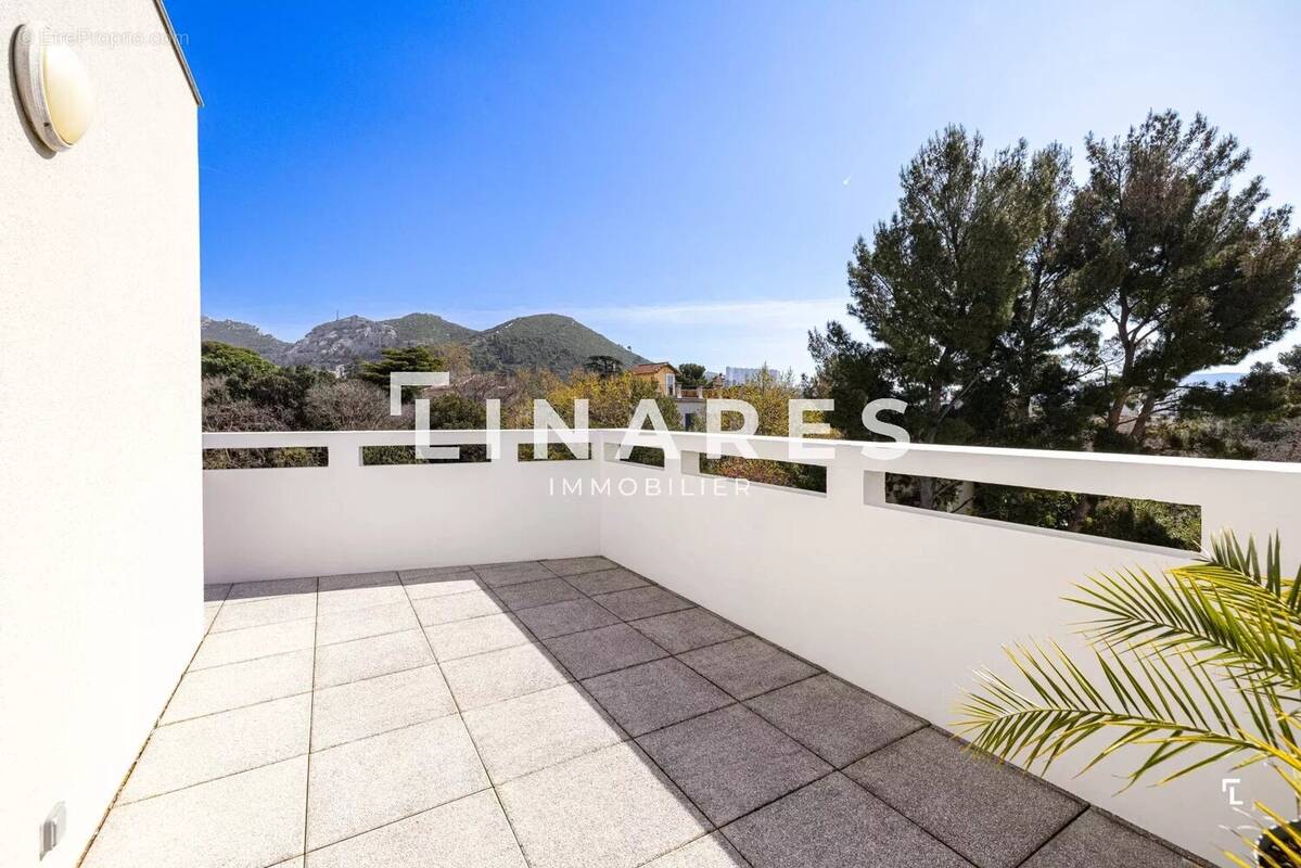 Appartement à MARSEILLE-10E