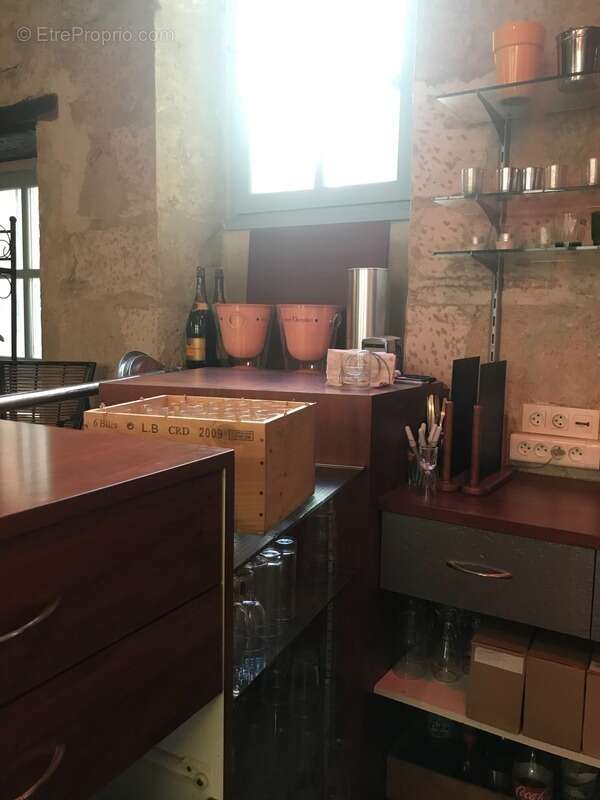 Dpt Dordogne (24), à vendre PERIGUEUX immeuble de 340 m² - photo 6