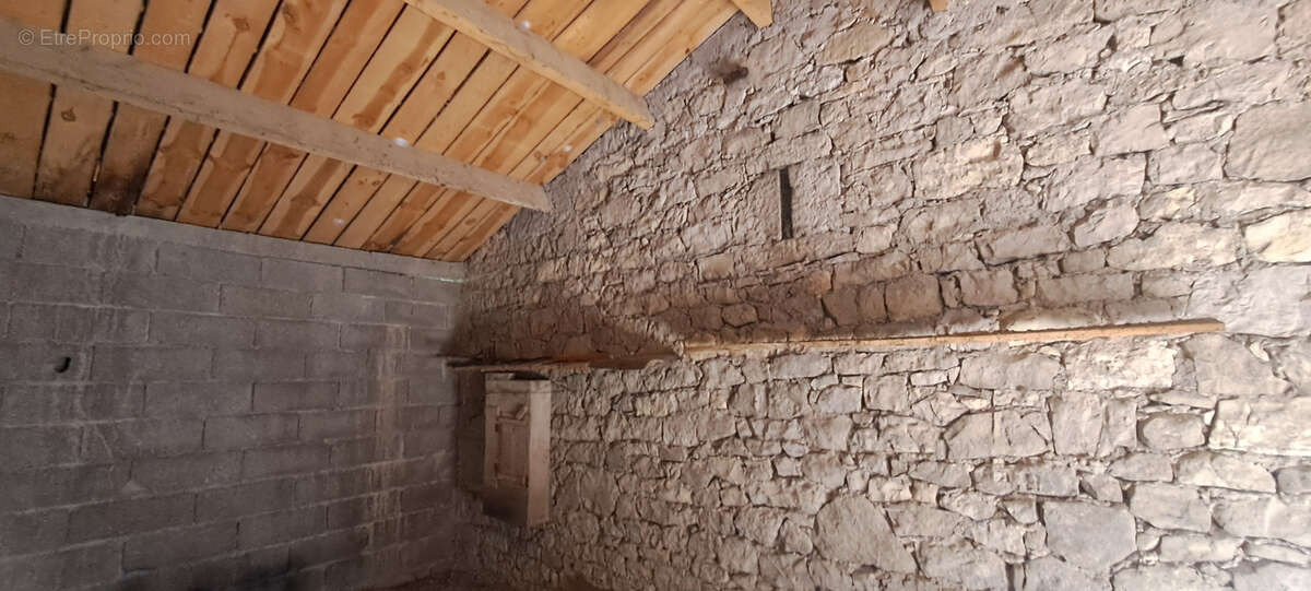 Bâtisse en pierre - photo 15