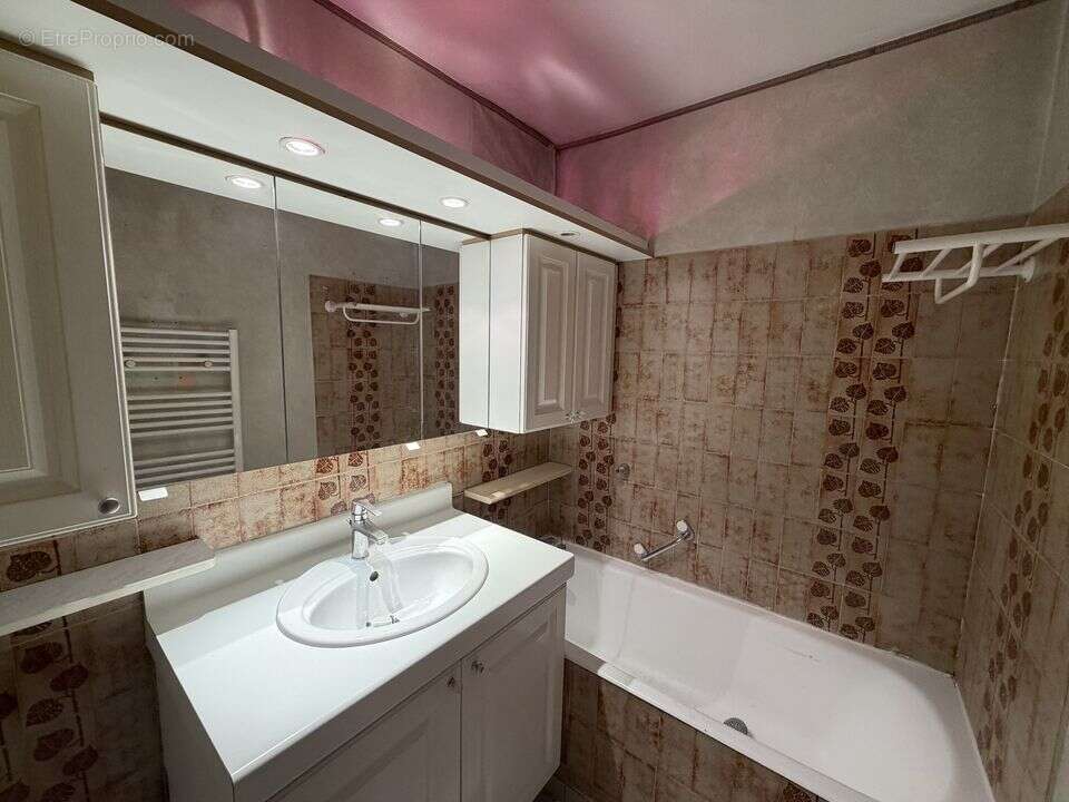 Appartement à LA RAVOIRE