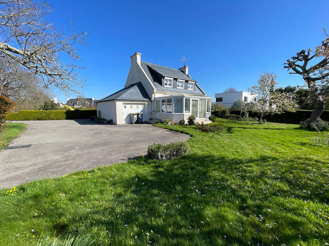 Maison à PLEUVEN