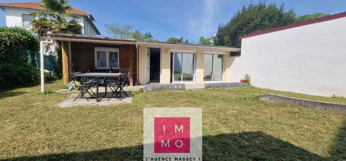 Appartement à TARBES