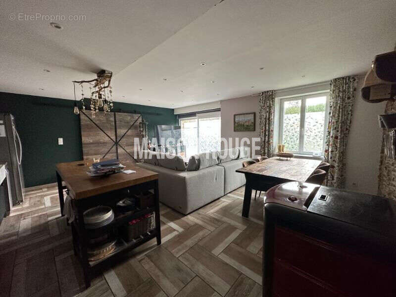 Maison à PLELAN-LE-PETIT