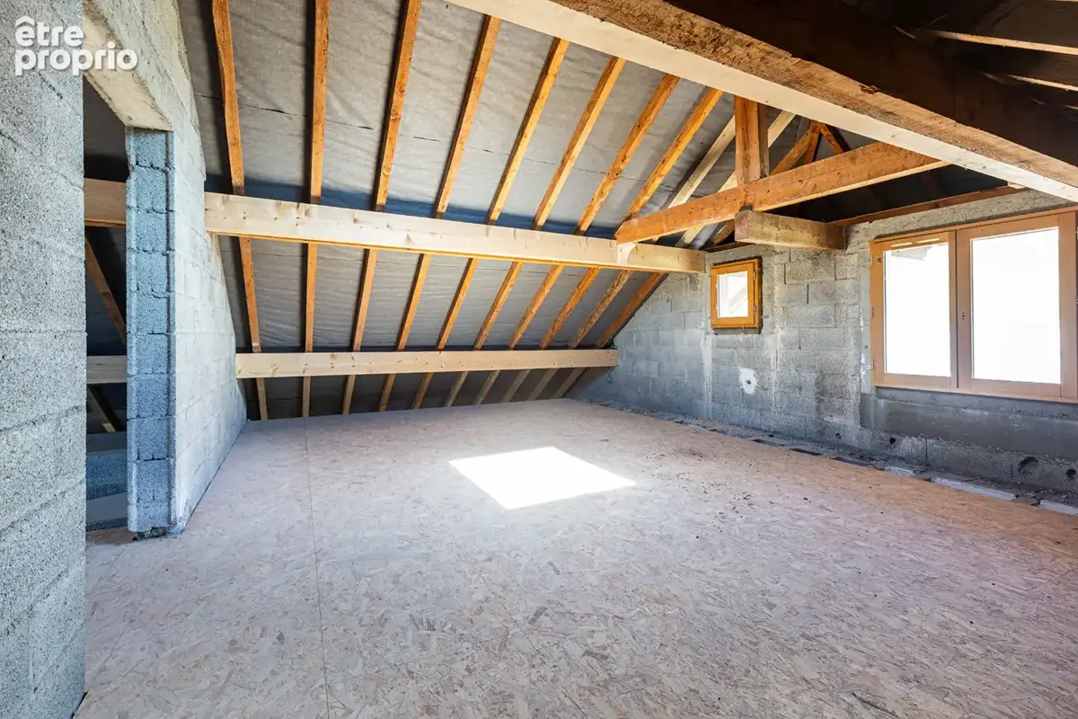 "cyprès" - thusy - a vendre en exclusivite - corps de ferme a renover 291m2 et annexes garage, caves & hangar 115m2 - toiture re - photo 15