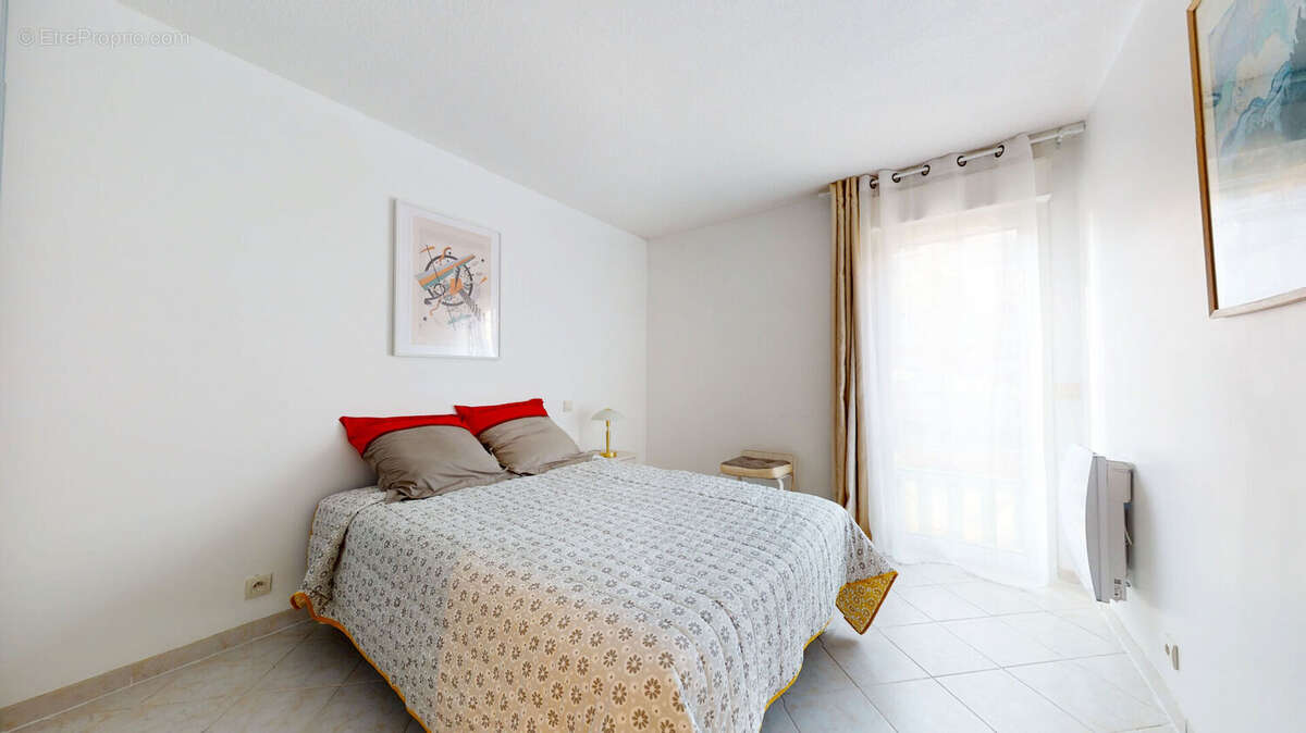 Appartement à SAINT-RAPHAEL