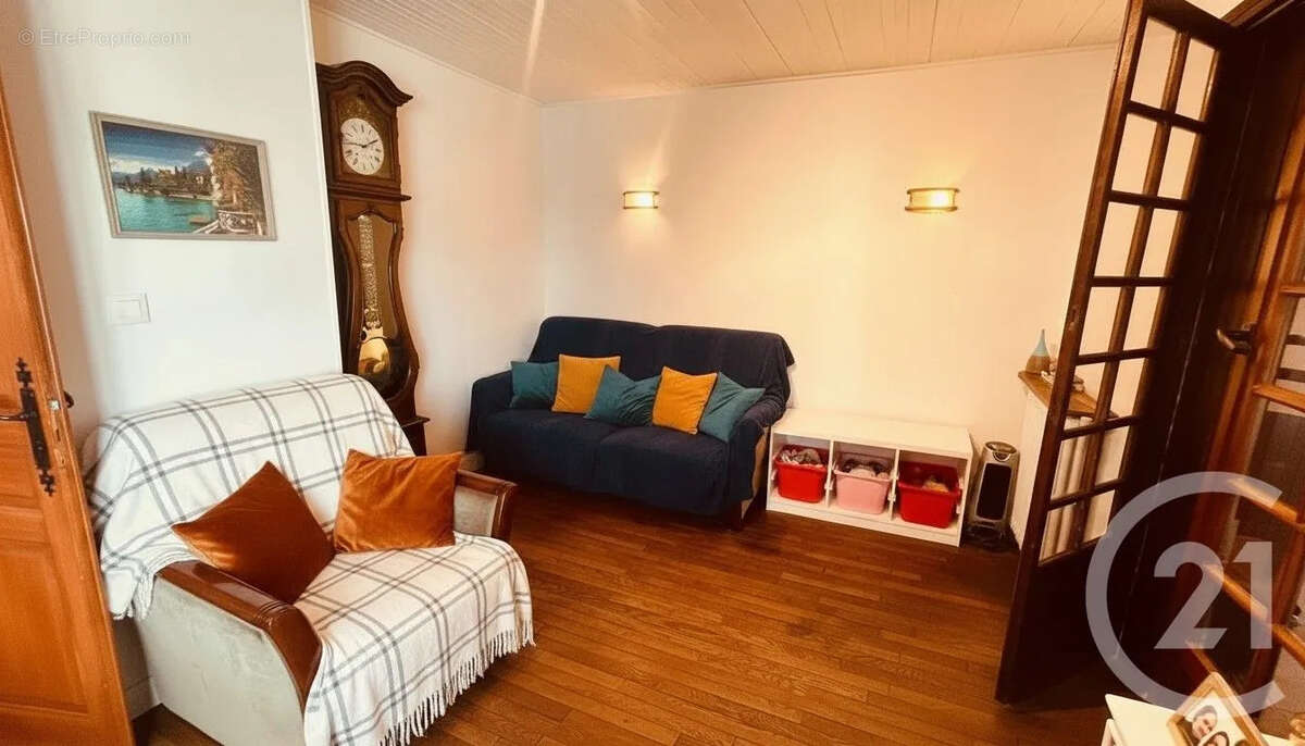 Maison 135 m² à Courcelles-Sur-Seine  - photo 7