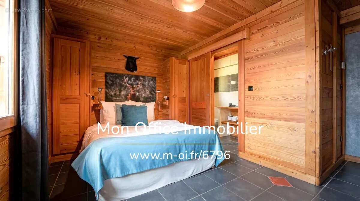 Référence : 6796-MBE. - Chalet Haut de Gamme de 350m² avec piscine et garage XXL - photo 11