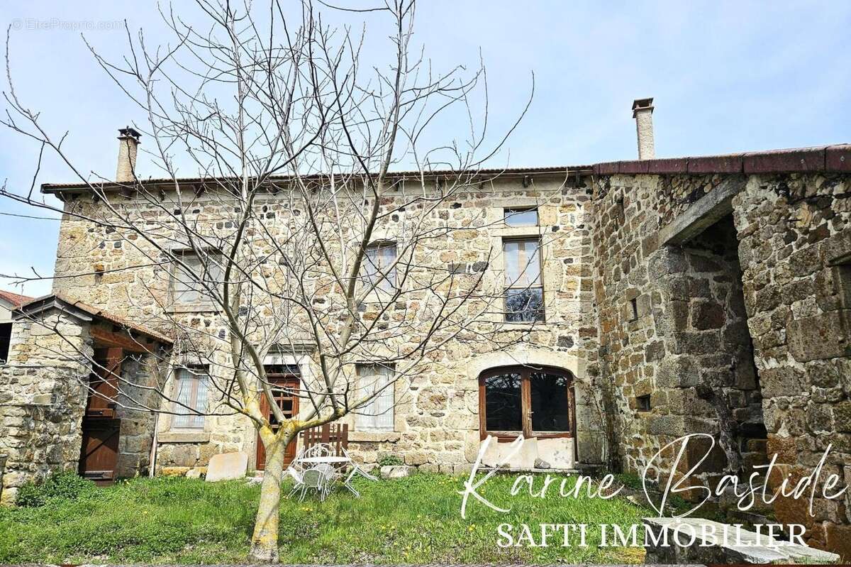 Photo 2 - Maison à COUCOURON