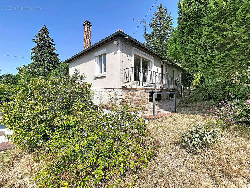 EXCLUSIVITE: Maison Vernon quartier Bizy - photo 2