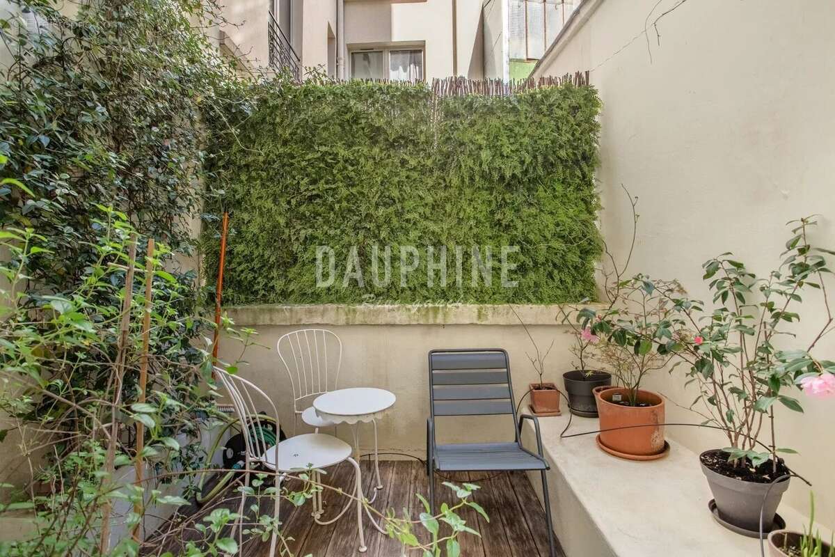 Appartement à PARIS-6E