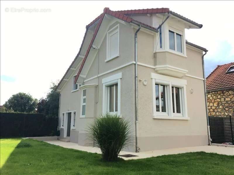 Maison à L&#039;HAY-LES-ROSES