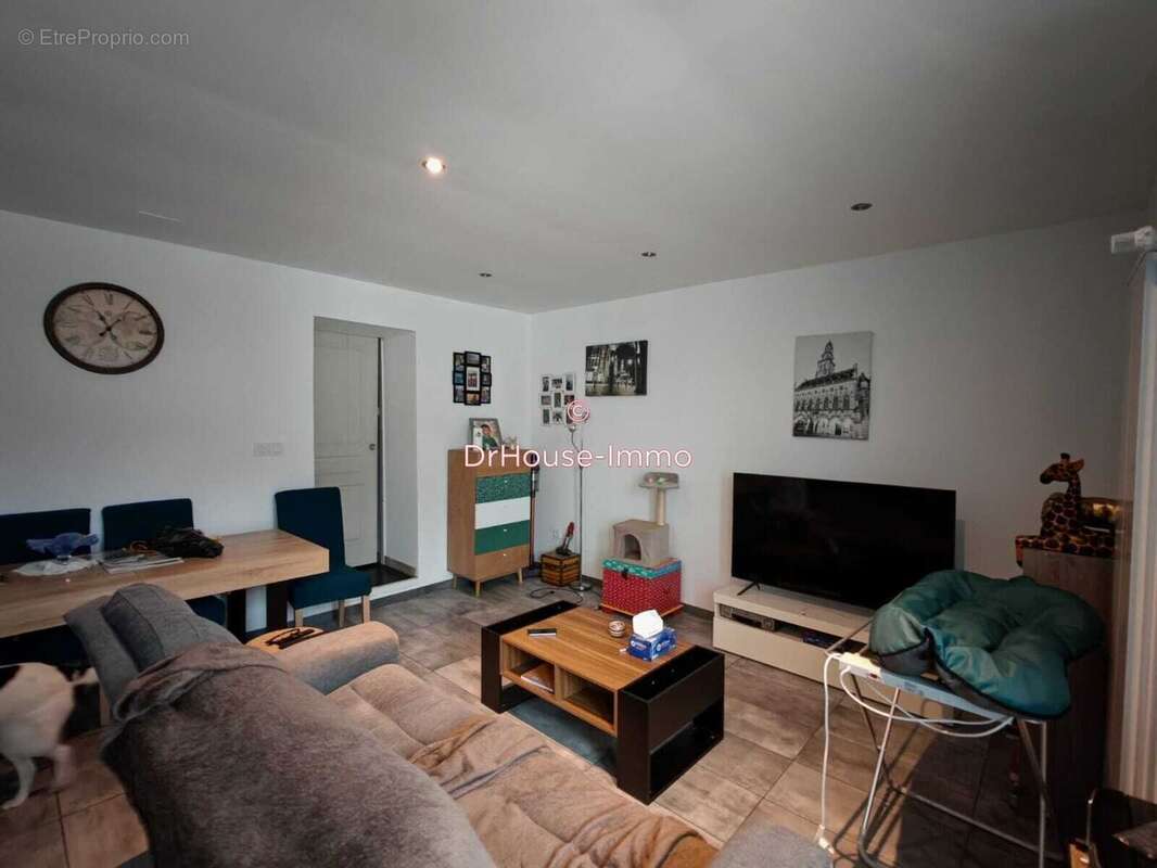 Appartement à VOUGY