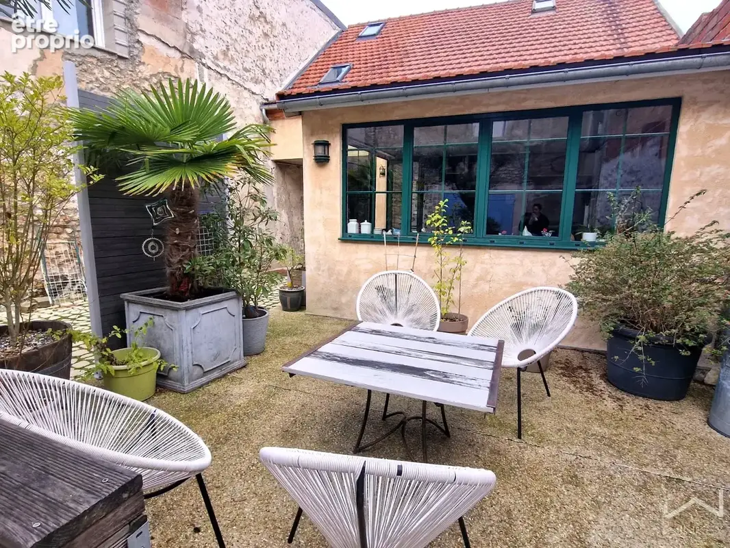 RARE SUR LE SECTEUR - Maison de Ville avec 3 GARAGES FERMÉS INTERIEURS - 111 m2 au sol - 3 chambres - 2 caves - photo 19