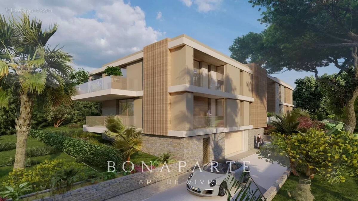 Appartement à SAINT-RAPHAEL