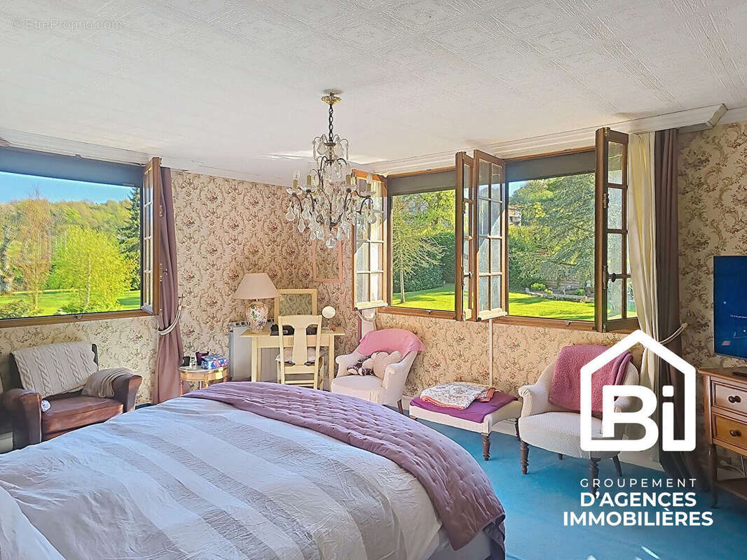 Maison à PONT-L'EVEQUE