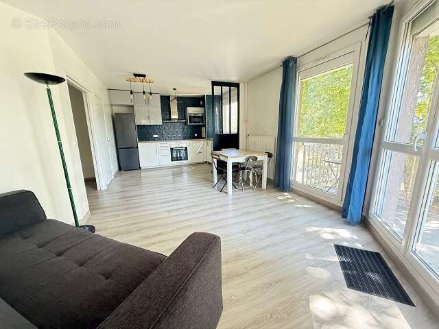 Appartement à MAISONS-ALFORT