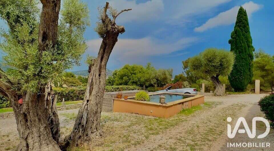 Photo 5 - Maison à HYERES