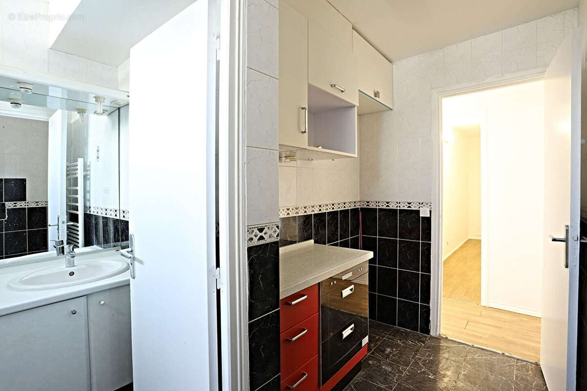3P - 50m2 - Balcon - DPE D - photo 10