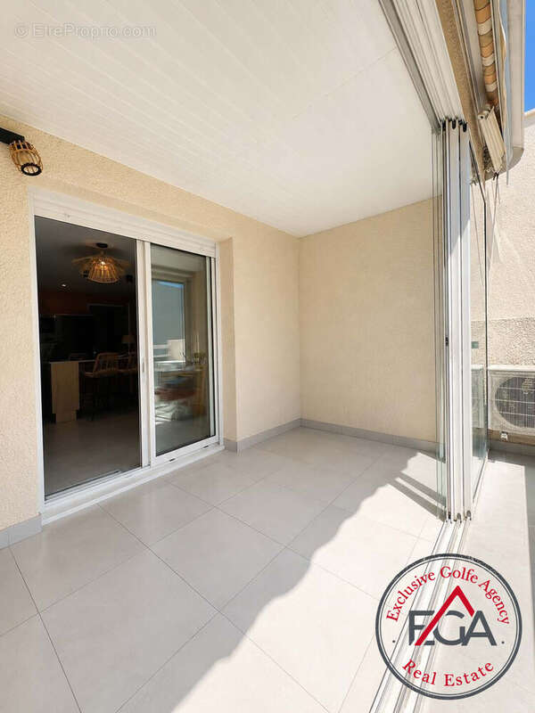 Loggia int - Appartement à CAVALAIRE-SUR-MER