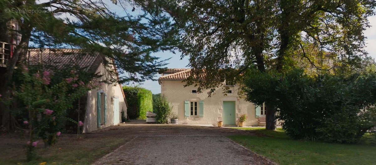 Maison à TOURNON-D'AGENAIS