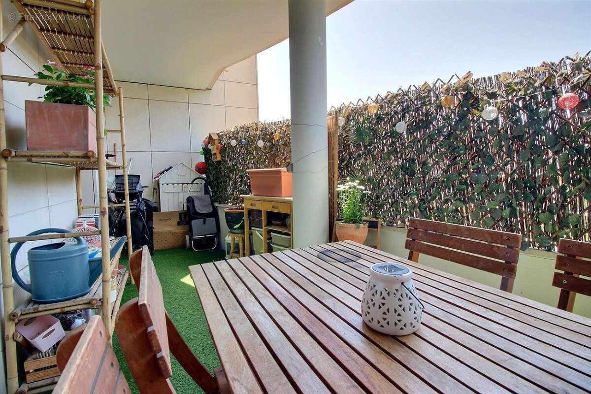 Appartement 81 m² à Issy-Les-Moulineaux  - photo 2