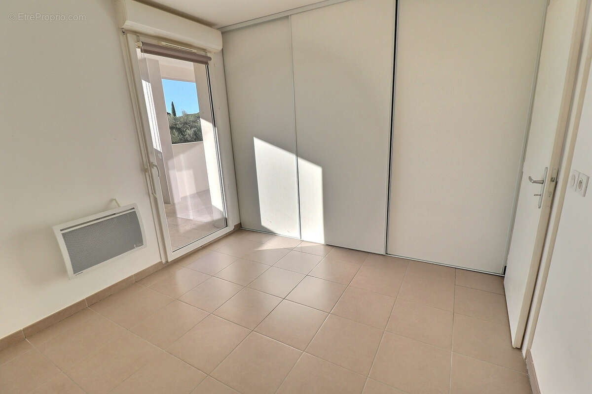 Appartement à CAVEIRAC