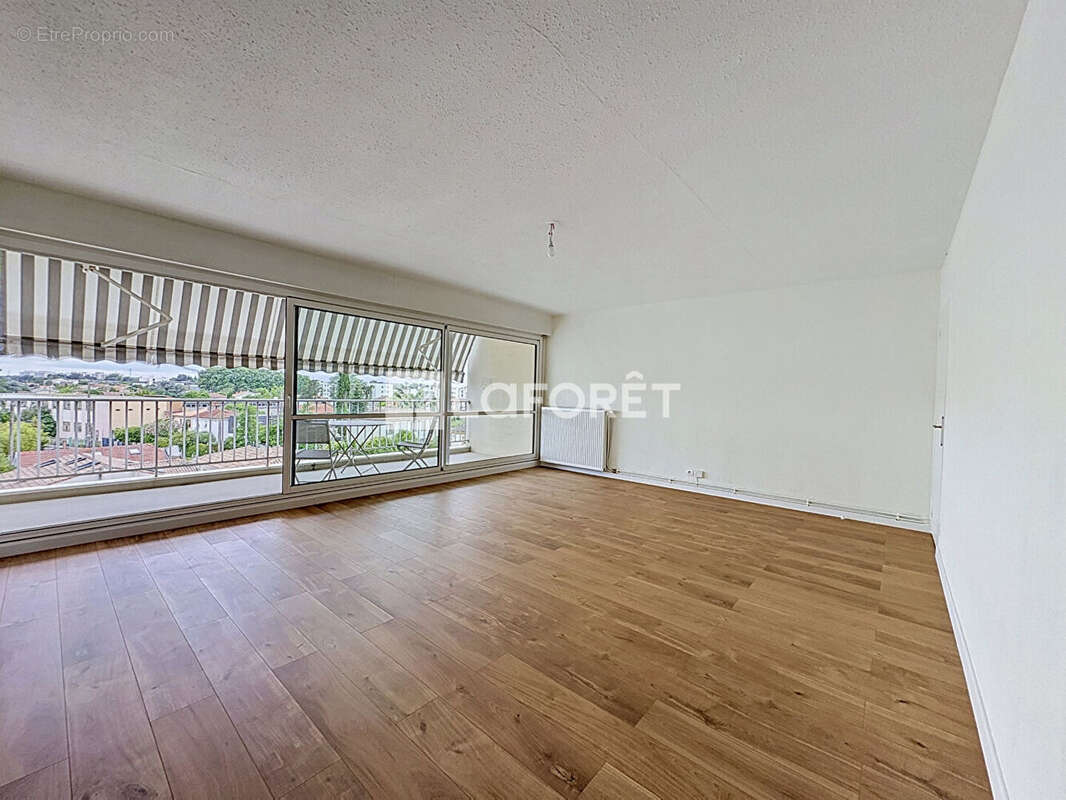 Appartement Bordeaux 3 pièces 74.43 m2 - photo 3