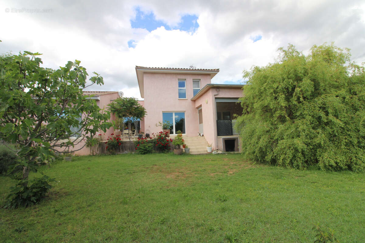 Maison à SAINT-CLEMENT