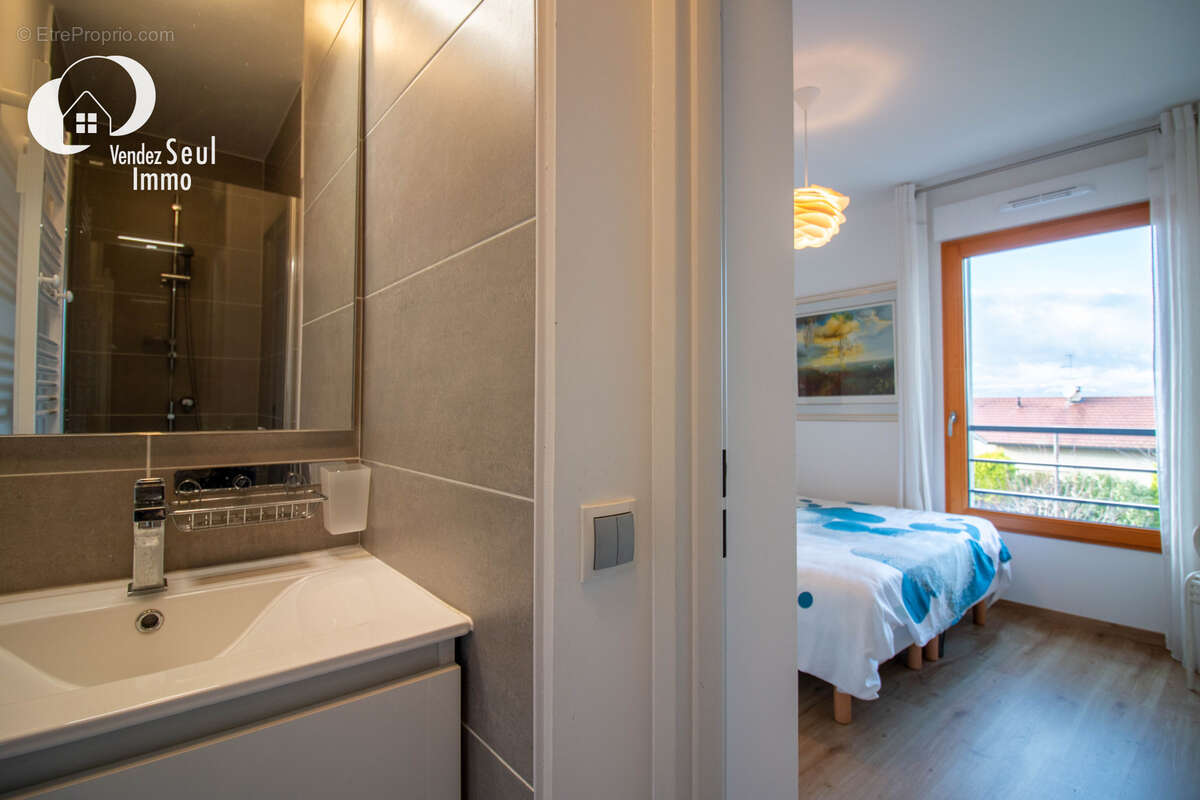 Appartement à ANTHY-SUR-LEMAN