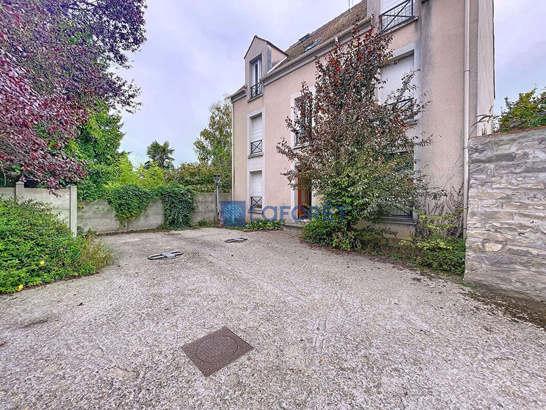 Appartement à MAISSE