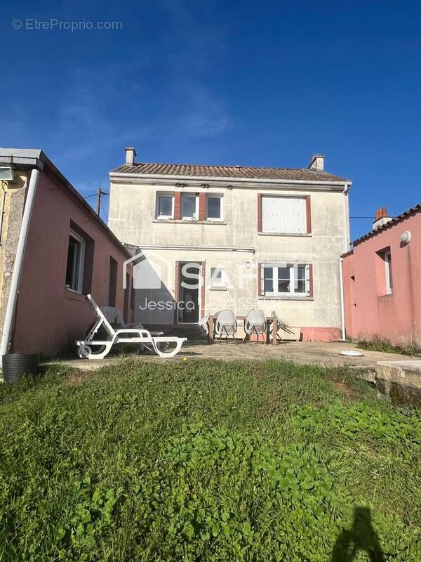 Photo 1 - Maison à SOULLANS