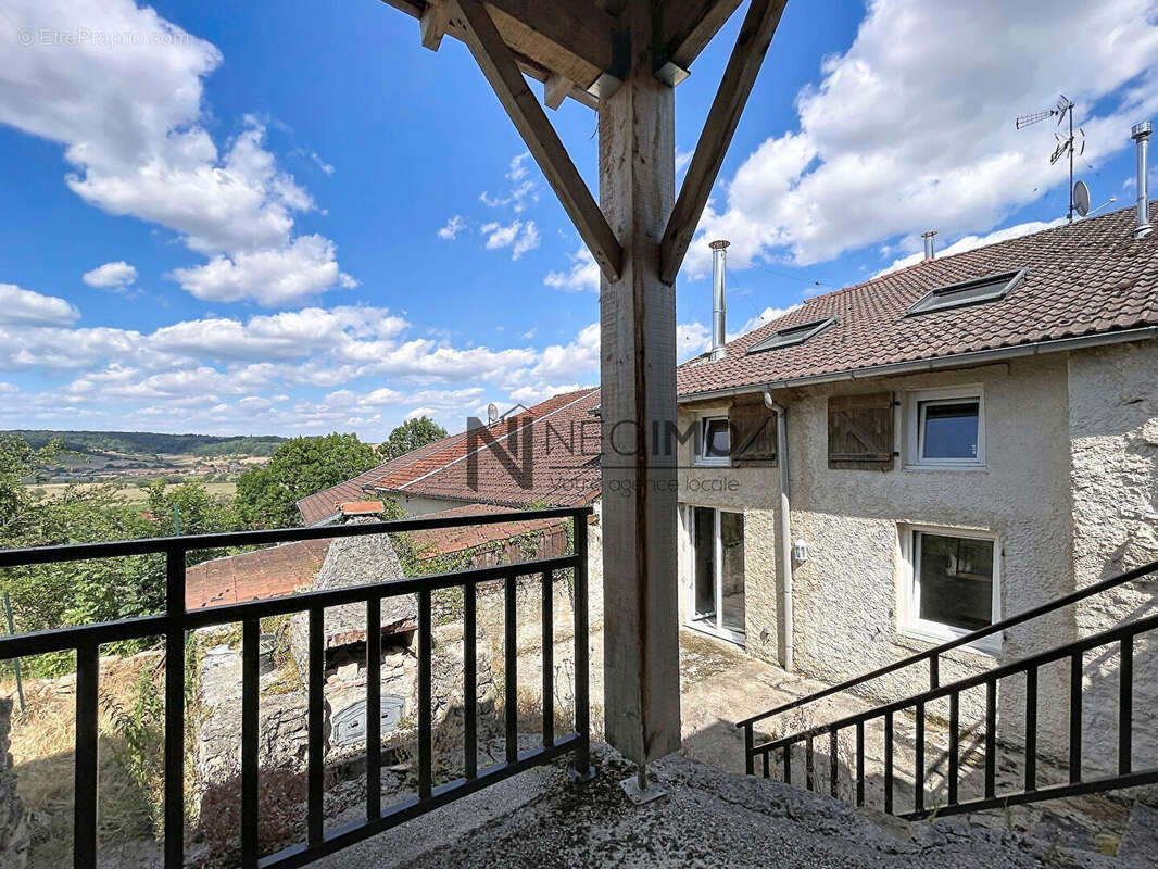 Maison Vouxey 3 pièce(s) 254.73 m2 - photo 12