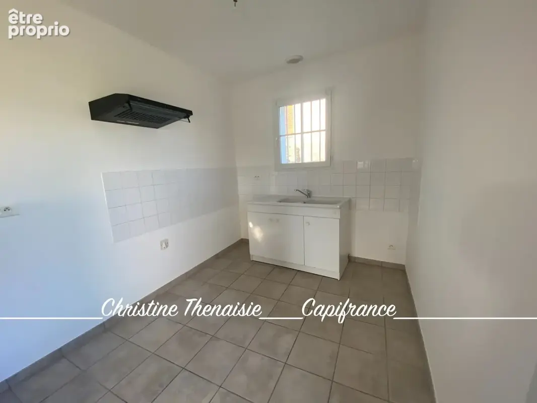 Maison à vendre 3 pièces coeur de ville avec terrain BEAUVOIR SUR MER (85) - photo 10